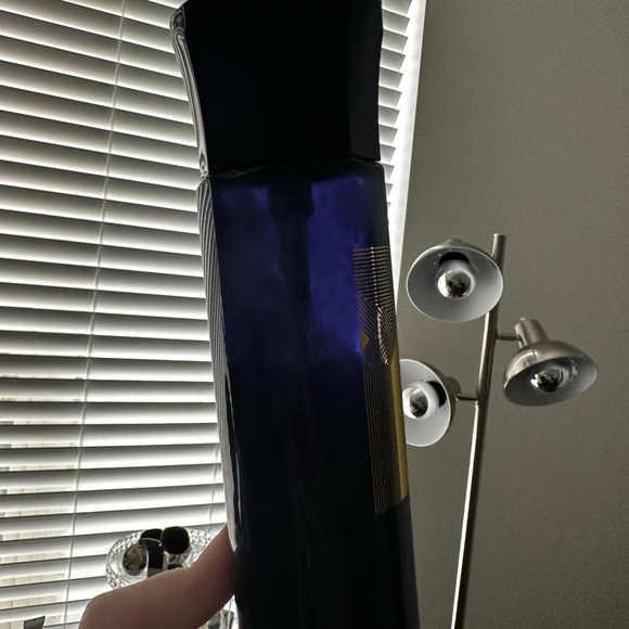 Oribe Run-Through Detangling Primer - Picture 3 of 3